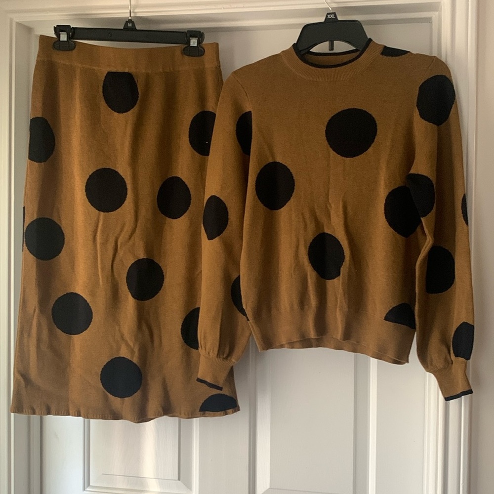 Who What Wear Brown & Black Polka-Dot Sweater & Midi Skirt Set - Picture 2 of 16